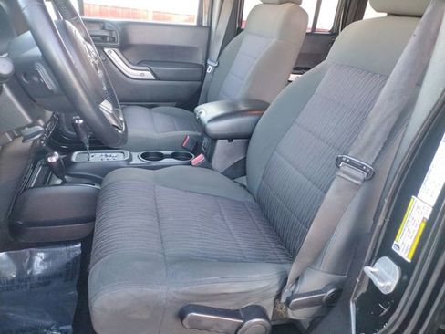 Used 2012 Jeep Wrangler Unlimited Sahara w/ Dual Top Group image 34