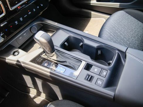 New 2026 Nissan Sentra SV w/ SV Convenience Package FWD image 12