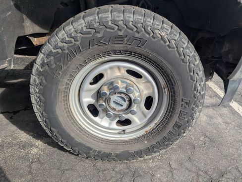 Used 2017 Ford F350 XL image 9