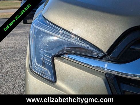 Used 2023 Subaru Ascent Premium w/ Convenience Package image 10