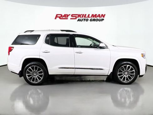 Used 2023 GMC Acadia Denali w/ Denali Ultimate Package image 8