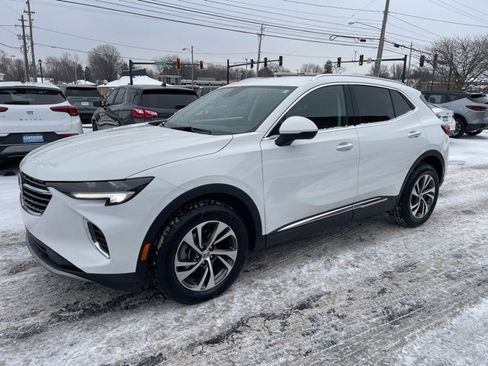 Certified 2023 Buick Envision Essence image 3