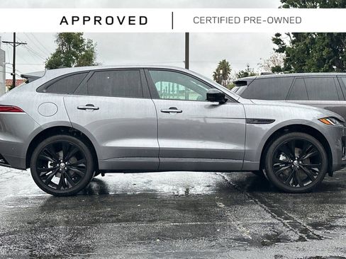 Used 2025 Jaguar F-PACE R-Dynamic S AWD/4WD image 6