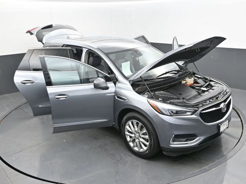 Used 2018 Buick Enclave Premium w/ Experience Buick Package image 36