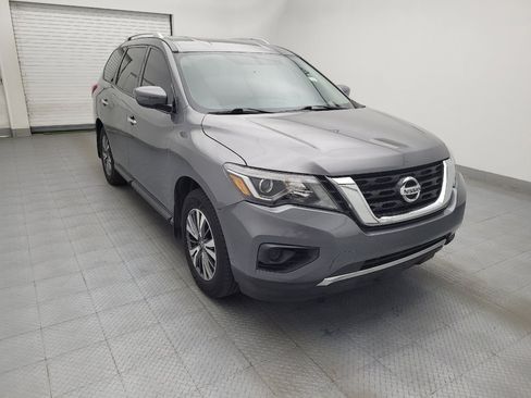 Used 2020 Nissan Pathfinder S image 13
