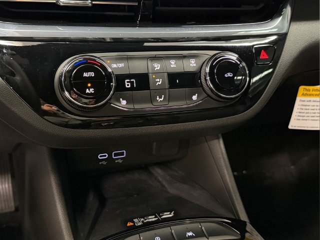 Used 2025 Buick Envista Sport Touring w/ Convenience I Package FWD image 25