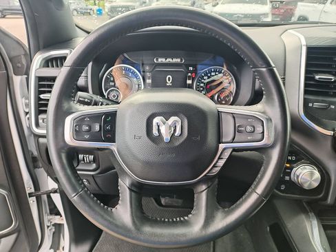 Used 2023 RAM 1500 Laramie AWD/4WD image 17