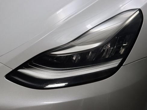 Used 2023 Tesla Model Y Long Range image 58