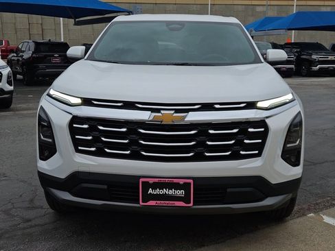 New 2026 Chevrolet Equinox LT w/ Safety and Technology Package FWD image 6