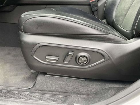 Used 2023 Jeep Grand Cherokee L Laredo image 20