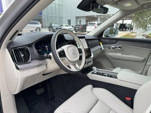 New 2026 Volvo XC90 B6 Ultra w/ Protection Package AWD/4WD image 9