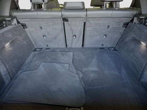 Used 2024 BMW X5 M60i w/ Executive Package image 19