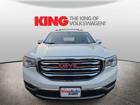 Used 2017 GMC Acadia SLT image 2