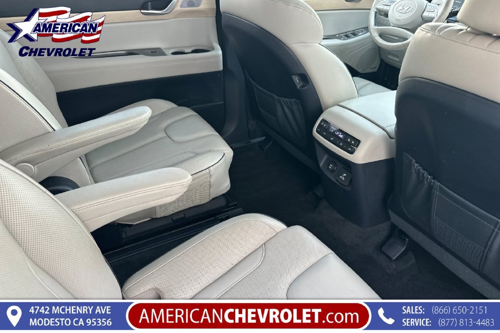 Used 2023 Hyundai Palisade Limited FWD image 21