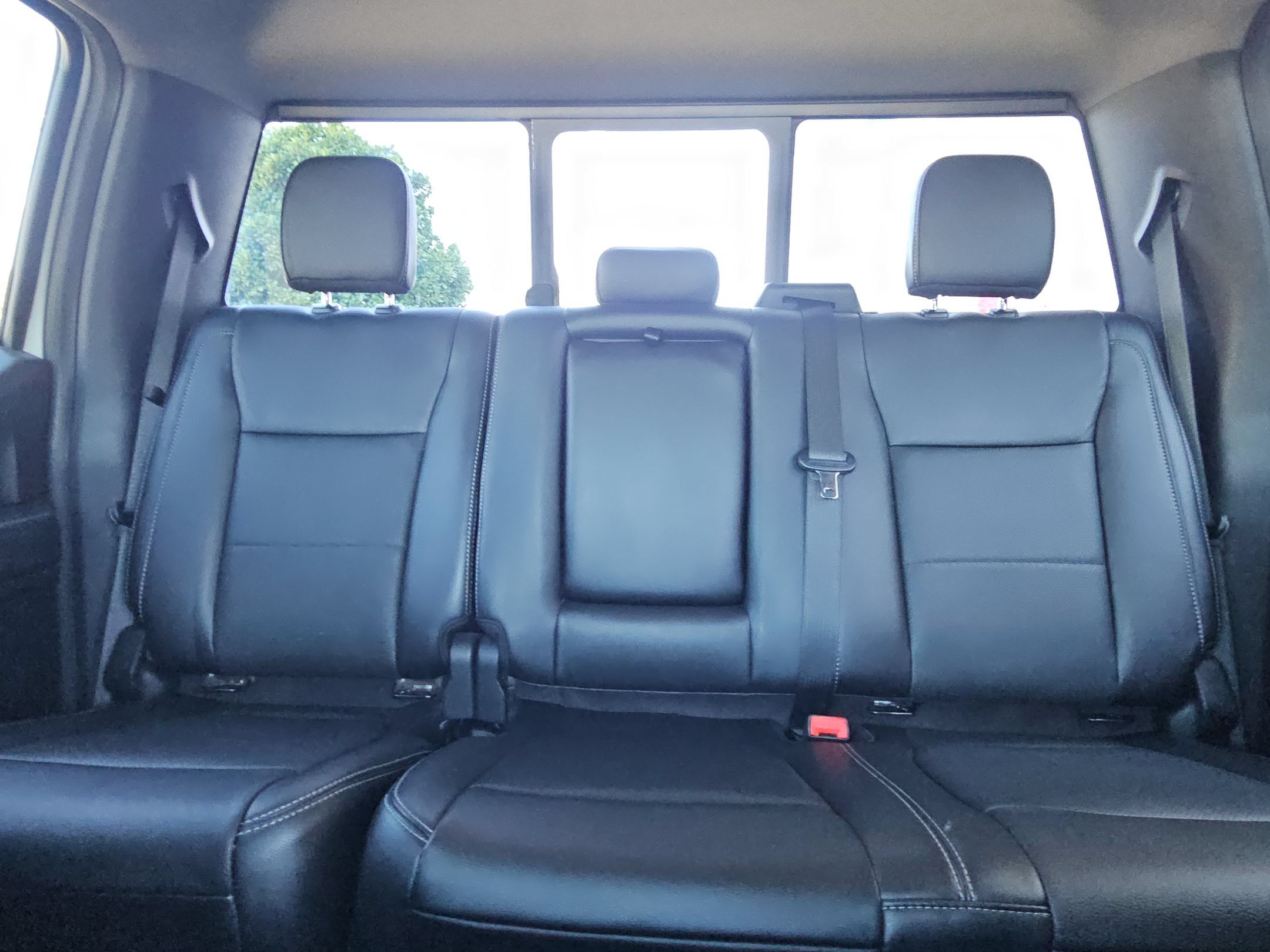Used 2019 Ford F250 Lariat w/ Lariat Ultimate Package AWD/4WD image 13