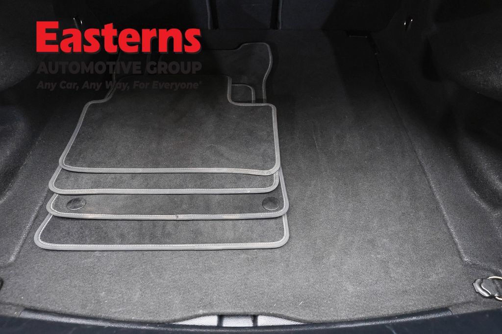 Used 2025 Mercedes-Benz CLA 250 image 9