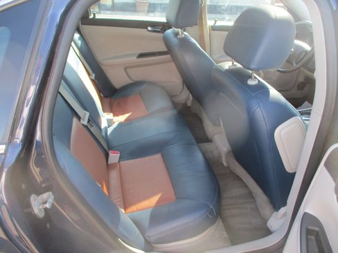 Used 2012 Chevrolet Impala LT w/ LT Sunroof Package image 9