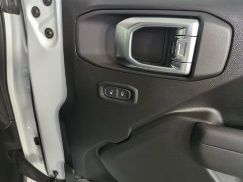 New 2026 Jeep Gladiator Sport image 32