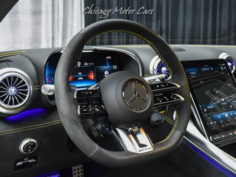 Used 2025 Mercedes-Benz AMG GT 55 image 9