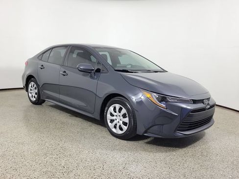Used 2024 Toyota Corolla LE FWD image 4