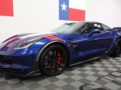 Used 2017 Chevrolet Corvette Grand Sport RWD image 2
