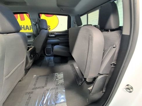 Used 2023 Chevrolet Silverado 1500 RST w/ Convenience Package II AWD/4WD image 32