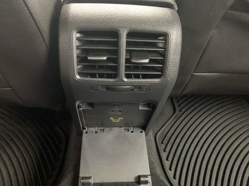 Used 2014 Volkswagen Jetta TDI image 16