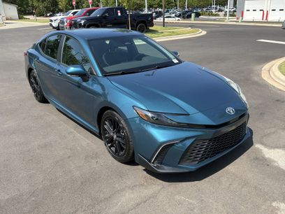 Used 2025 Toyota Camry SE