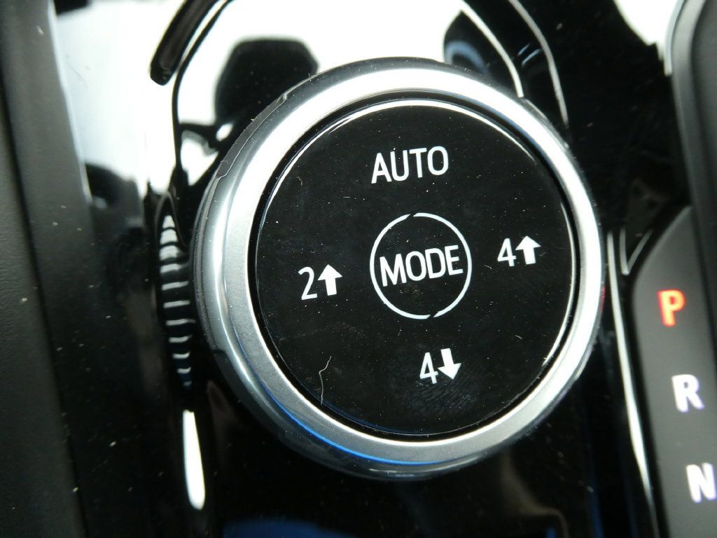New 2026 GMC Canyon AT4 w/ Nightfall Essentials Package AWD/4WD image 26