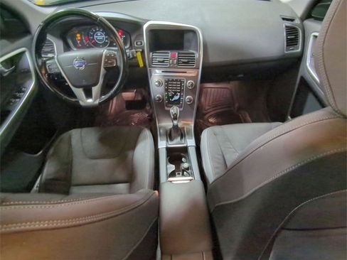 Used 2015 Volvo XC60 T5 image 16