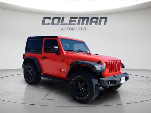 Used 2019 Jeep Wrangler Sport AWD/4WD image 7