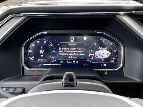 Used 2025 GMC Sierra 1500 Denali image 9