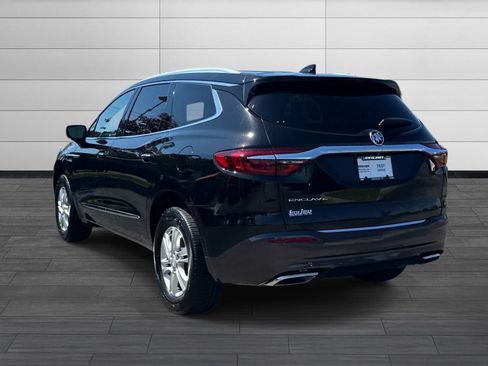 Used 2021 Buick Enclave Essence FWD image 7