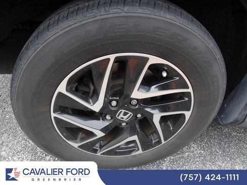 Used 2016 Honda CR-V SE image 11