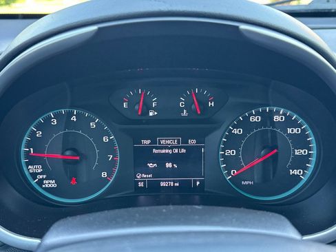 Used 2022 Chevrolet Malibu LT FWD image 20