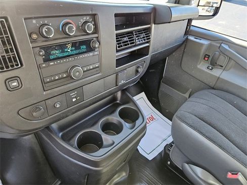 Used 2024 GMC Savana 2500 w/ Driver Convenience Package image 18
