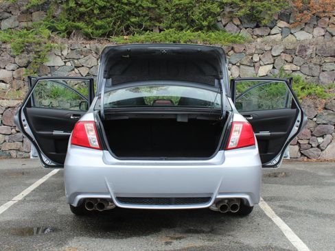 Used 2014 Subaru Impreza WRX Sedan AWD/4WD image 10
