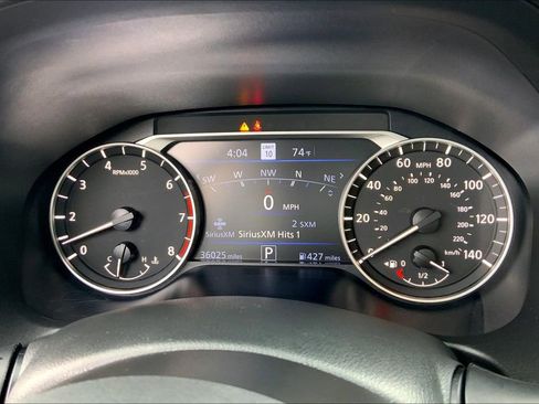 Used 2024 Nissan Altima 2.5 SL AWD/4WD image 10