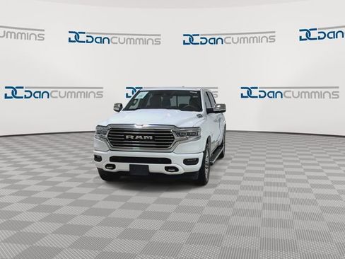 Used 2022 RAM 1500 Limited w/ Body Color Bumper Group AWD/4WD image 3