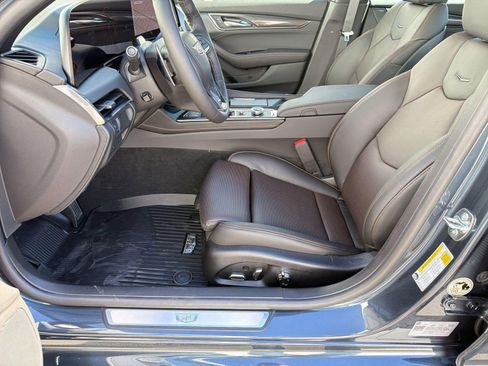 New 2026 Cadillac CT5 V RWD image 5