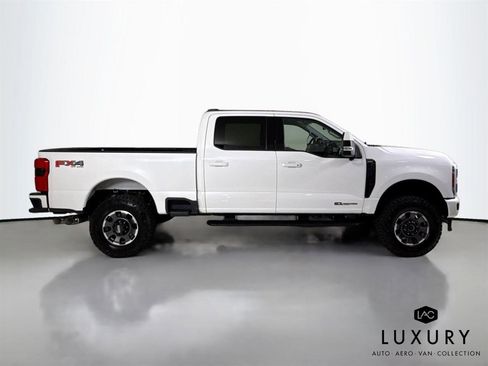 Used 2023 Ford F250 Lariat w/ Lariat Ultimate Package AWD/4WD image 5