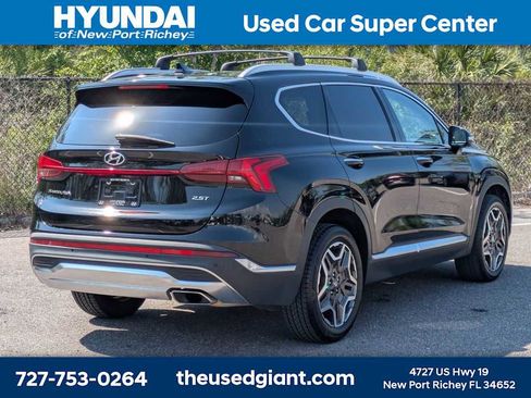 Used 2023 Hyundai Santa Fe Limited image 5