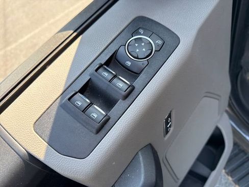 Used 2020 Ford F150 XL w/ Equipment Group 101A Mid AWD/4WD image 25