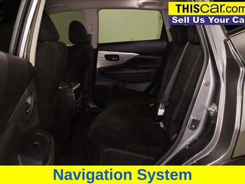Used 2018 Nissan Murano S FWD image 12