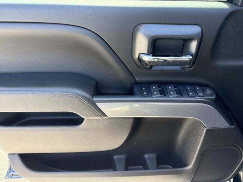 Used 2018 Chevrolet Silverado 1500 LT w/ All Star Edition image 12