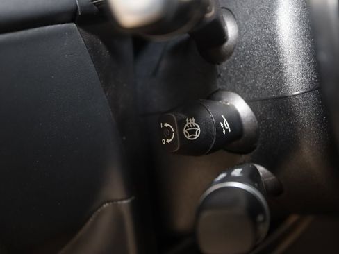 Used 2018 Mercedes-Benz G 65 AMG 4MATIC image 36