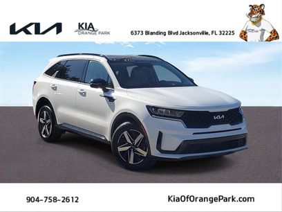 Used 2022 Kia Sorento S w/ Panoramic Sunroof Package
