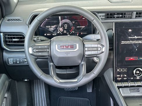 New 2026 GMC Terrain AT4 w/ Technology Package II AWD/4WD image 17