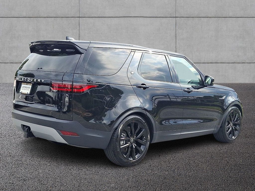 Used 2026 Land Rover Discovery S AWD/4WD image 4