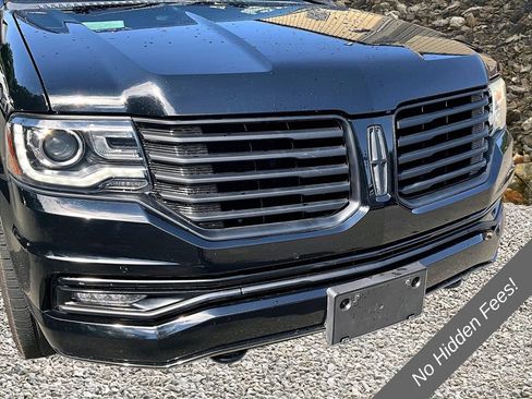 Used 2016 Lincoln Navigator L Reserve AWD/4WD image 24